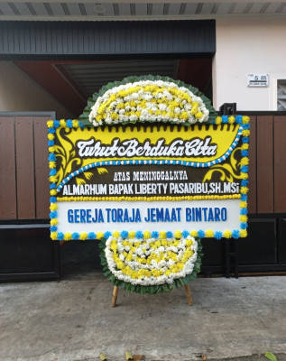 Papan Bunga Duka di Siantar Timur